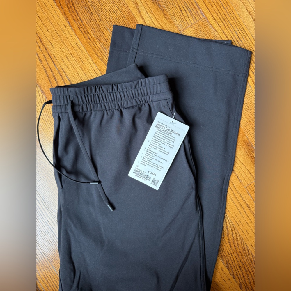 Lululemon Straight-Leg Mid-Rise Pant Luxtreme